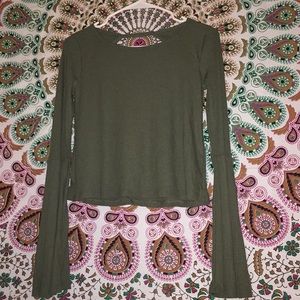 Hollister shirt with open back and flared sleeves